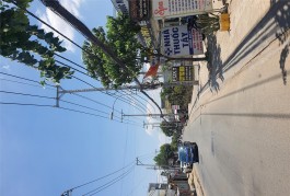 Nhà Mặt Tiền Long truòng vừa ở vừa kinh doanh. 105m. giá rẻ hơn khu vực. 6.9 tỷ.tl