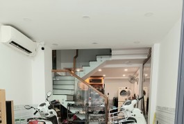 125m2 CHDV mặt tiền Lê Văn Lương Q7 - 4 tầng - 12 phòng - giá 18 tỷ
