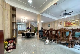 Hot! Nhà phố 4 tầng ngang 7m dài 16m phong cách châu âu - chỉ 15.8 tỷ TL, cách PMH 800m