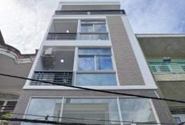 CC cần bán GẤP nhà HXH TRUNG TẤM Q.TP công năng khủng 5T 6PN
