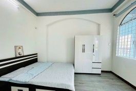 Chính chủ cho thuê phòng (nhà mặt tiền) mới 100% chỉ 3tr đầy đủ nội thất đường Cộng Hoà, Tân Bình