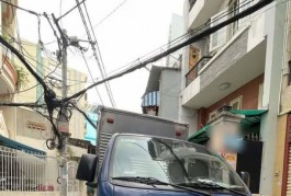 Nhà Hẻm Ôtô Đường Lạc Long Quân Phường 10 Tân Bình.