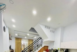 NHỈNH 4 ĐỒNG - LÊ TRỌNG TẤN -HXH - CÁCH MT 1 CĂN - 2 TẦNG - 60M NGANG 5