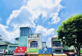 MẶT TIỀN KD ĐƯỜNG 20M - LỀ 3M - 53M NGANG HƠN 4 NỞ HẬU NHỈNH 9 ĐỒNG.