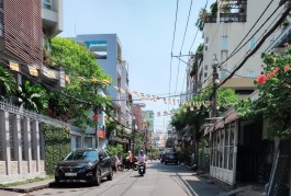 *Bán Nhà Hẻm KD Buôn Bán Chỉ 1 Căn Ra MT Ông Ích Khiêm  Q11 Căn Duy Nhất 4 Tỷ Hơn