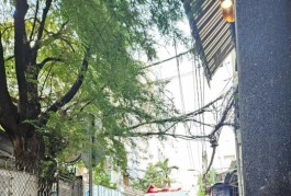 Hoa hồng 2% Bán gấp mặt tiền Cầm Bá Thước Phú Nhuận trệt, 3 lầu ST 5PN, 4WC chỉ 9,5 tỷ