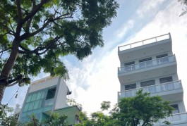 Cho thuê nhà MT 615 Nguyễn Trãi, Phường 11, Quận 5 DT 4.1x30m Giá 65tr