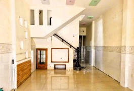 Cho thuê nhà nguyên căn mặt tiền đường 3, Trường Thọ, 7PN, 250m²