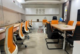 CHUẨN CĂN HỘ DỊCH VỤ NGAY MẶT TIỀN ĐƯỜNG BÙI VĂN BA TRUNG TÂM QUẬN 7 NGANG 6m x DÀI 25m HIỆN TẠI THU 35 tr/ tháng 
Giá : 18.5 tỷ