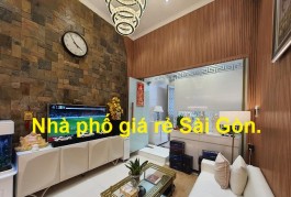 Nhà HXH hạ chào 1,5 tỷ, Nguyễn Trãi, Nguyễn Cư Trinh, Q1, 64m2, 2 tầng.