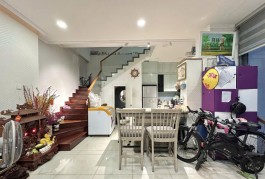 **Bán nhà góc 2 MT HXH Nguyễn Trọng Tuyển, P1, Tân Bình; 5 tầng; 11 tỷ