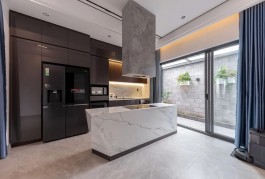 **Bán nhà phường 7 Tân Bình; HXT Cách Mạng Tháng 8; (6*15) 4 tầng - 8,7 tỷ