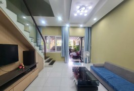 Cho thuê nhà nguyên căn, khu Khang Điền, Q.9, 1 trệt 2 lầu, DTSD 200m2, 4PN, giá thuê 16tr/tháng
