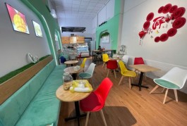 Bình Tân ! Sang quán kem ở quận bình tân phường Bình Hưng Hoà A, liên hệ 0908784008 ( mr Hiếu )