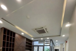 BÁN CHDV CAO CẤP LÝ TỰ TRỌNG Q1- 5 TẦNG THANG MÁY 6.5M X 15M GIÁ 38 TỶ
