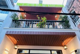 CHÍNH CHỦ Cần Bán Nhanh Nhà Đẹp Lạc Long Quân Phường 8, Quận Tân Bình, HCM