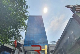 Tòa Nhà Văn Phòng Cho Thuê Khu Sân Bay Giá Rẻ Chỉ Từ 6.7 USD/m²