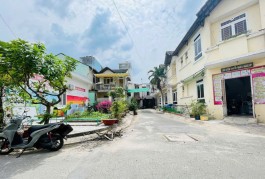Bán Gấp nhà đường số 5 BHH hẻm 8m gần mặt tiền 62,5m2,2 Tầng đúc BTCT Nhỉnh 4 tỷ