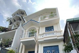 Bán Nhà Mặt tiền đường 60, P. Thảo Điền.
- Dt: 6x15 công nhận 79m2
- 17 TY