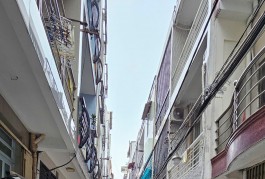 SÁT MẶT TIỀN HOÀNG DIỆU TRUNG TÂM Q4 

CẠNH Q1 NỐI Q2 

CÓ 4 TỸ