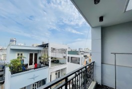 SIÊU PHẨM CHÍNH CHỦ - THÍCH QUẢNG ĐỨC - P5 PHÚ NHUẬN - 5 TẦNG BTCT - 6PN 7WC - LÀM CHDV DOANG THU 30TR/TH - HẺM 6M - BÁN 8.8 TỶ