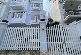 CHO THUÊ BIỆT THỰ SIÊU ĐẸP – VỊ TRÍ ĐẮC ĐỊA TẠI TRẦN NÃO, Q.2