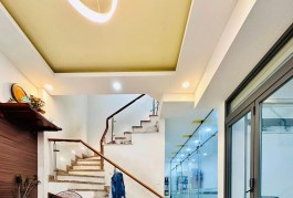 Bán nhà Hẻm Nguyễn Sỹ Sách - gần Chợ Tân Trụ, DT: 6x11m, 3 Tầng - 4PN, 5.5 tỷ