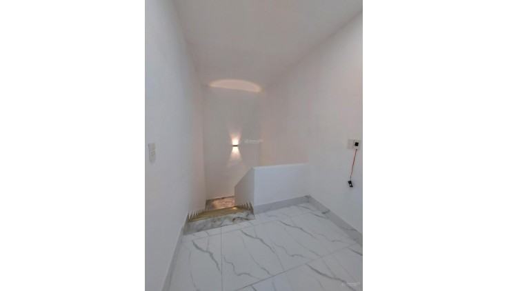 Bán nhà HXH GÒ DẦU 4.3x10m2 4T BTCT gần chợ, AEON TP giá 5 tỷxx