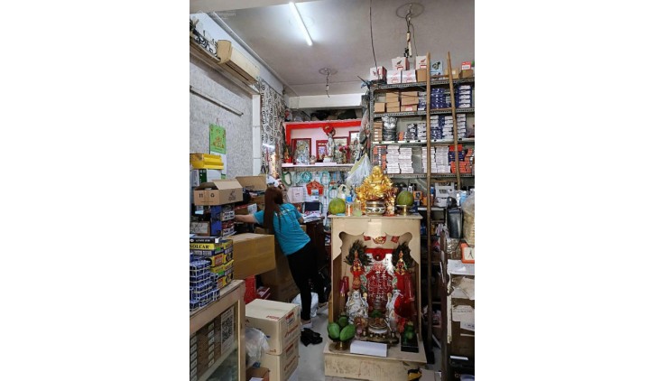 Cần bán nhà mặt tiền đường Đỗ Ngọc Thạnh, P.12, Q.5. Diện tích 4x18m, giá chỉ 22 tỷ.