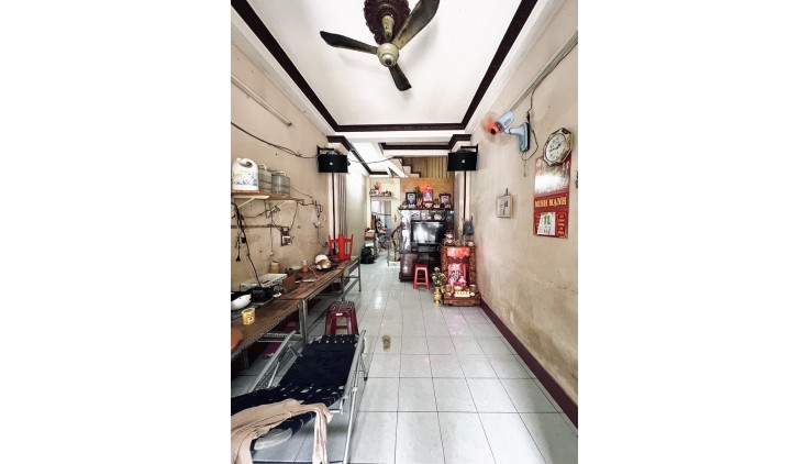 CẦN BÁN GẤP MẶT TIỀN NGUYỄN DUY, P12Q8 - 51M2 – 3 X 17M- 4 TẦNG CHỈ 10.5T