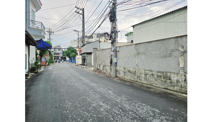 BÁN NHÀ MẶT TIỀN ĐƯỜNG NHỰA 10M - NGANG CỰC RỘNG 16M - THUẬN TIỆN KINH DOANH. GIÁ 6.8 TỶ. TL.