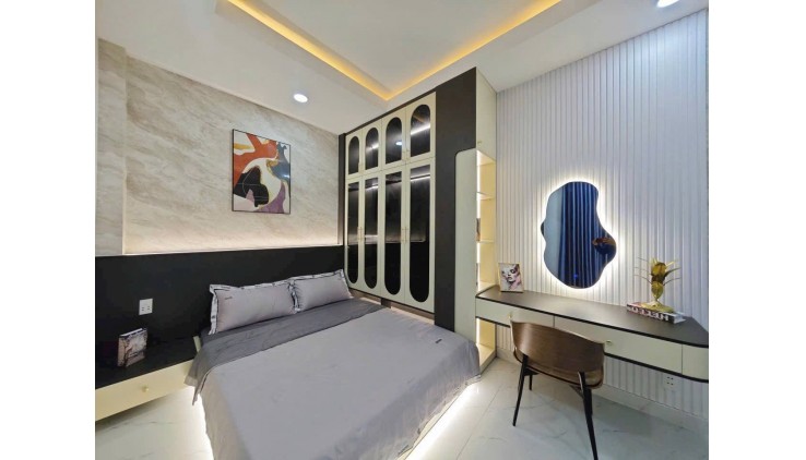 BÁN NHÀ MẶT PHỐ HUỲNH THỊ HAI, Q.12 - 7.5 TỶ - 200M2 -