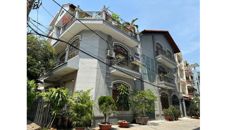 **(SIÊU HIẾM Q11 Nhà Biệt Thự Căn Góc Siêu Vị Trí 2 Mặt Tiền Ngang Khủng 8x21M,35.5Tỷ TL Mạnh