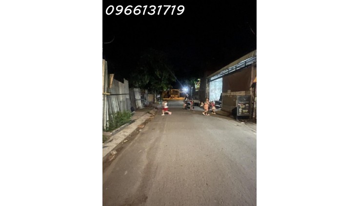 Mặt tiền Xuân Thới Thượng 32, Xuân Thới Thượng, Hóc Môn, 184m2, tròn 13 tỷ TL.