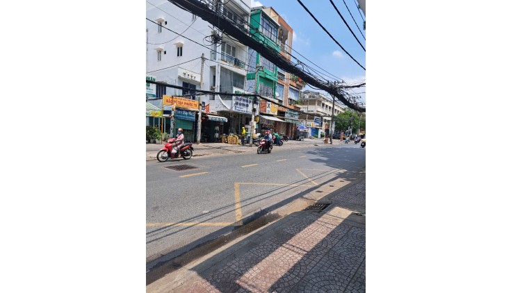 Cho thuê mặt bằng kinh doanh, buôn bán mặt tiền đường Phan Văn Trị, P.12, Q. Bình Thạnh, TP.HCM