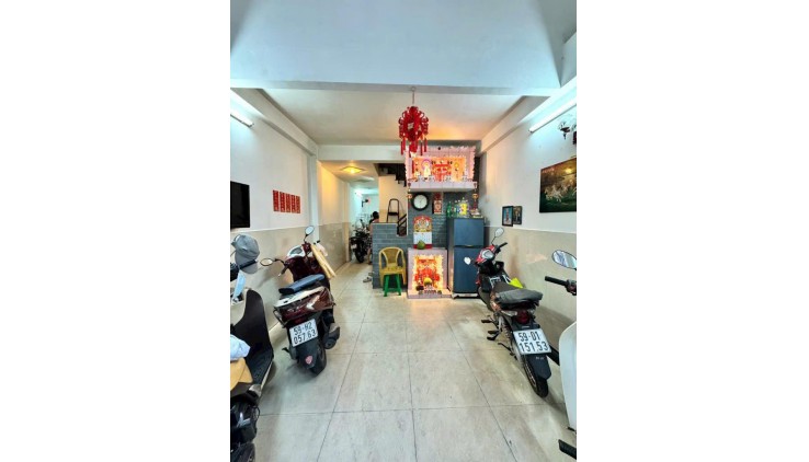 ** Giảm 500Tr-Gấp Gấp Bán nhà Trần Phú - Trần Hưng Đạo Phường 7 Quận 5