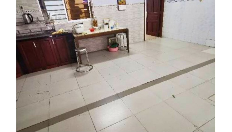Bán Nhà 240m2, Mặt Tiền Đường Rộng 40m, Đặng Thúc Vịnh, Thới Tam Thôn, Hóc Môn