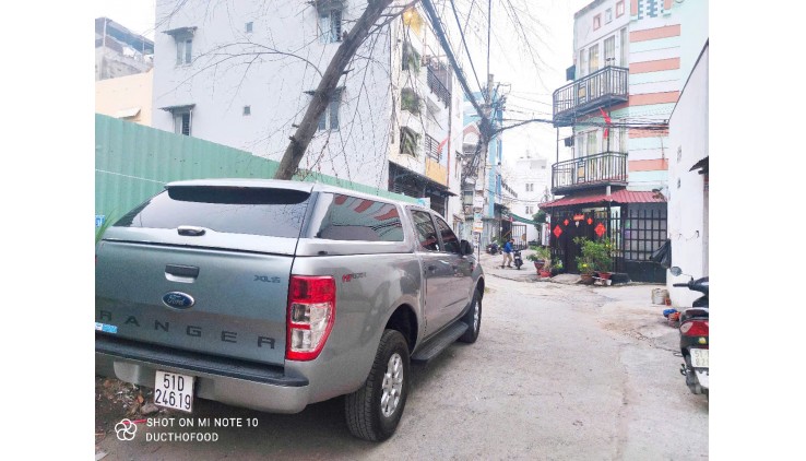 Cực HIẾM bán nhà 3 tầng một đời chủ, HXH 7m đường TX22, giá chưa tới 2Tỷ