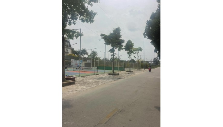 Bán nhà mặt tiền đường 404 khu dân cư Bắc Rạch Chiếc, P. Phước Long A, Q9, Tp Thủ Đức, TP HCM