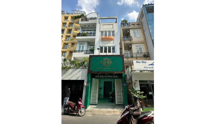 Bán Nhà Mặt Tiền Đường Huỳnh Văn Bánh, P.11, Phú Nhuận, 40 Tỷ (4.6x23m)