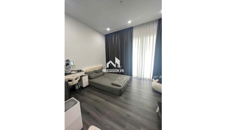 Bán Nhà 1 Trệt 1 lầu hẻm ô tô nhỏ 1 căn ra MT. Đường 379 Tăng Nhơn Phú A