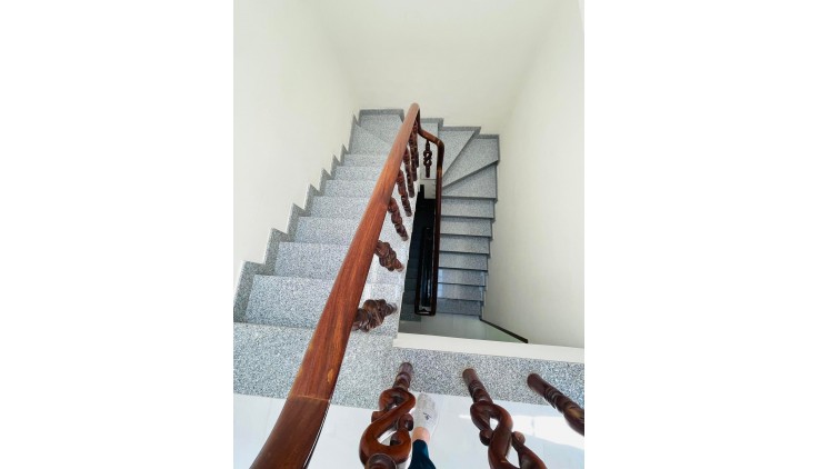 BÁN NHÀ 4 TẦNG, 44M2 TÂN SƠN NHÌ, TÂN PHÚ  GIÁ CHỈ 5.4 TỶ - SỔ HỒNG