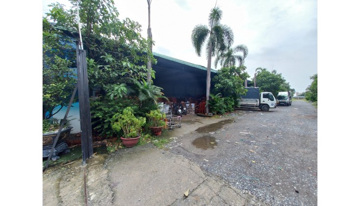 BÁN ĐẤT THỔ CƯ PHẠM THỊ GIÂY  11.000M2 - HÓC MÔN - GIÁ 180 TỶ