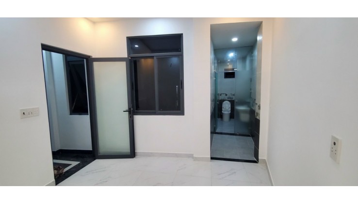 Bán nhà 4 tầng, 36m², 4PN, 3WC, Nguyễn Trọng Tuyển, P.8, Phú Nhuận, 5.5 tỷ