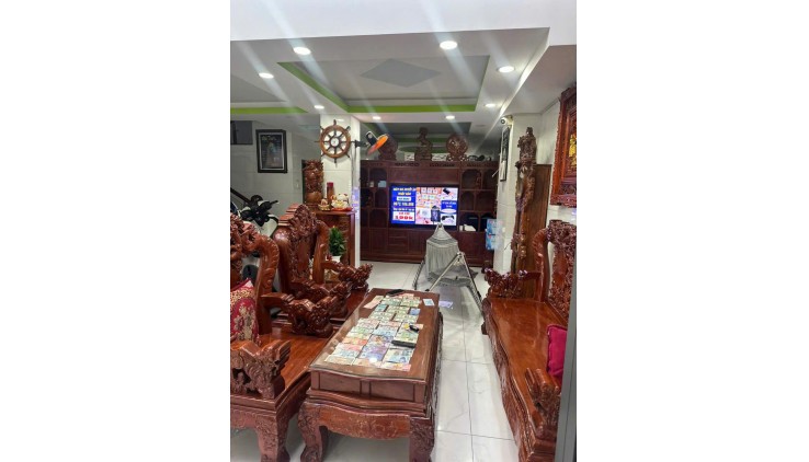 ***Lạc Long Quân Quận11-Nhà HXH, Ôtô Vào Nhà-6Tầng,Ngang Đỉnh 6.85m 8 PN, XÍU 14TỶ