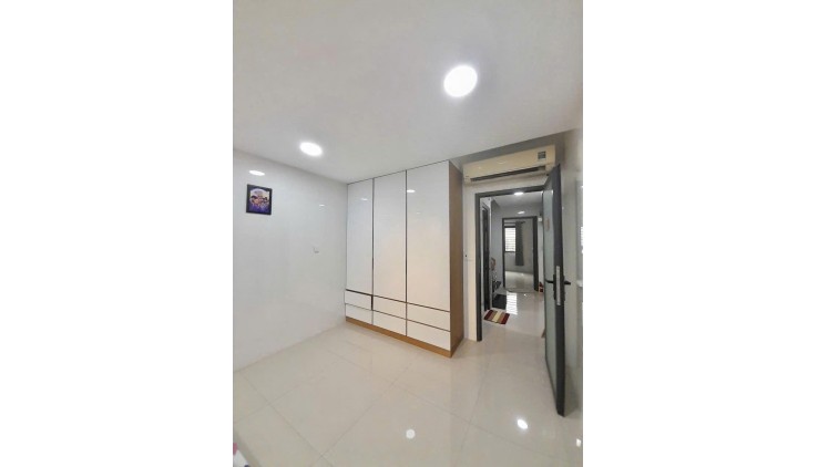 ***QUẬN 5 SÁT QUẬN 1-Nhà HXH 4 Chỗ- 2 Mặt Hẻm 29m-4Lầu, 4PN Chỉ 5 Tỷ Hơn
