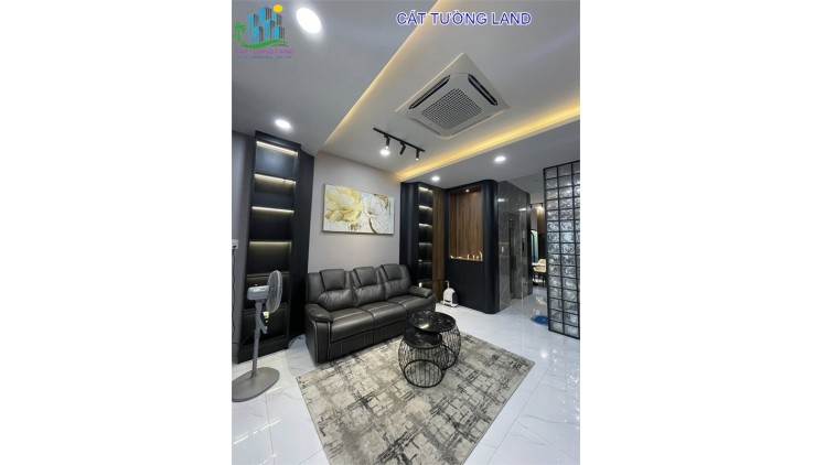 Nhà mới 5 Tầng, (4.5x16m). Đ. Hoàng Văn Thụ, Phường 4, trước Lăng Cha Cả.
