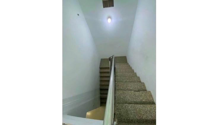 Bán Nhà HXH Đường Lê Văn Quới, Bình Trị Đông, Bình Tân. 4.3x22m, Chỉ 5.9 Tỷ