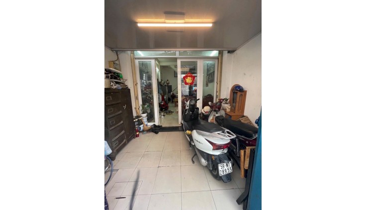 Chủ Gấp Bán Lô Góc HXH Dương Bá Trạc – Dt: 52m2( 4 X 14m)-3t-4pn- Chỉ Còn 6.6 Tỷ