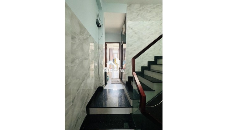 CHỦ GẤP BÁN – HẠ CÒN 7,1 TỶ NHÀ ĐẸP 5 TẦNG BTCT –  38M2 -  HẺM XE HƠI THÔNG - SÁT MẶT TIỀN HƯNG PHÚ - QUẬN 8